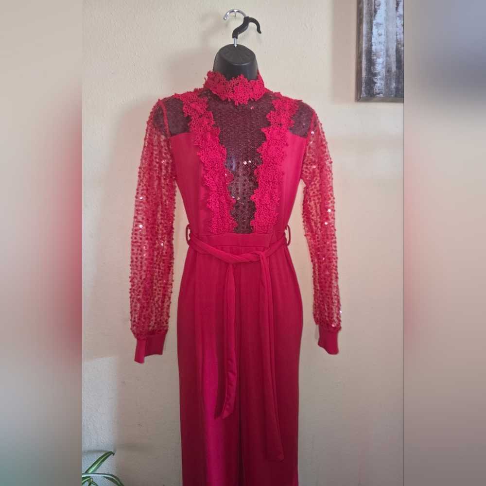 ❤️Eyelit  Red Jumpsuit w/ Sequin ✨️